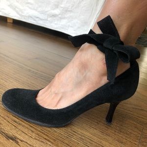 Suede pumps EUC